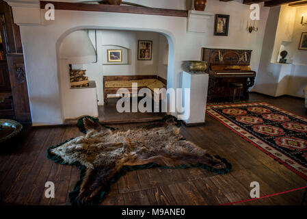 Innenräume von Schloss Bran, Siebenbürgen, Rumänien Stockfoto