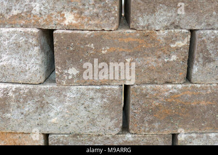 Ein Teil der Mauer des alten geraden Steine Stockfoto