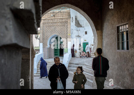 Bab Mkabar Tor, Medina, Tetouan, UNESCO-Weltkulturerbe, Marokko Stockfoto
