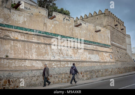 Wände, Wälle, Stadtmauern, der Medina, Medina, UNESCO-Weltkulturerbe, Tetouan, Marokko Stockfoto