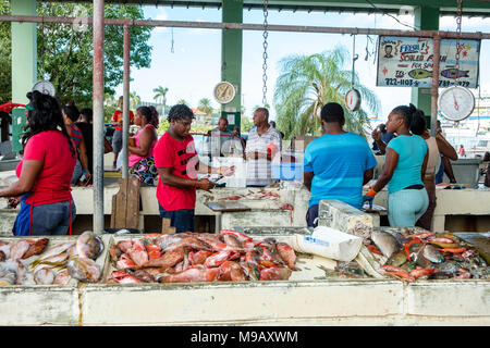 St. Johns Öffentlichkeit Fisch Markt, St. John's, Antigua Stockfoto