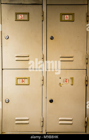 Alte Schließfächer closeup Hintergrund Stockfoto