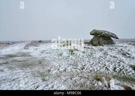 Chun Quoit 3000/4000 BC, in der Nähe von St. Just, Penwith, West Cornwall UK. 18. März 2018 zwei Wochen vor Ostern und eine Woche vor der britischen Sommerzeit beginnt Stockfoto