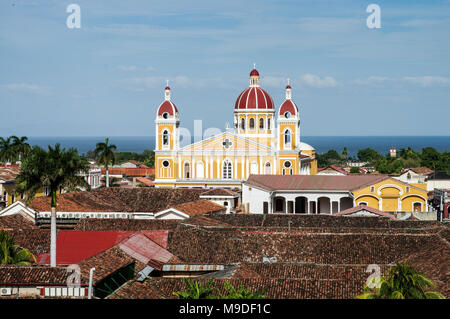 Unsere Liebe Frau Mariä Himmelfahrt Kathedrale in Granada, Nicaragua Stockfoto