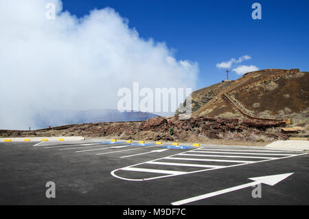 Rauch aus dem Krater des Vulkan Masaya in Nicaragua Stockfoto