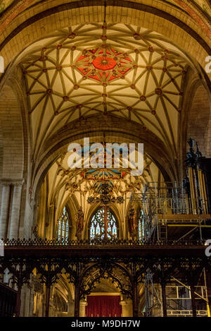 Decke Chor und Chor von Tewkesbury Abbey Church Stockfoto