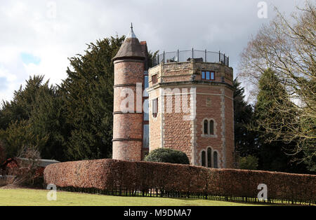 Shipley Country Park Wasserturm, die in einem privaten Haus umgewandelt wird. Stockfoto