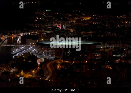 Bilbao Nacht Blick von Covetas Mount (Bilbao, Pais Baskenland, Spanien) Stockfoto