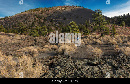 AA Lavaströme und Schlackenkegel, Sunset Crater National Monument, AZ Stockfoto