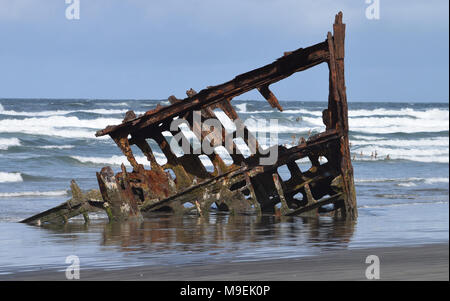 Wrack der Peter Iredale, Fort Stevens State Park, Oregon, USA Stockfoto