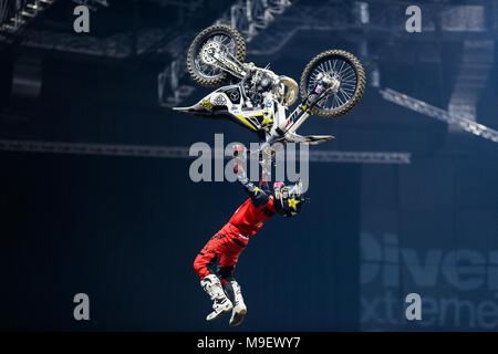 Krakau, Polen. 24. März, 2018. Diverse Nacht der Sprünge - Weltmeisterschaft im Freestyle Motocross (FMX). Credit: Filip Radwanski/Alamy Live News Credit: Filip Radwanski/Alamy leben Nachrichten Stockfoto