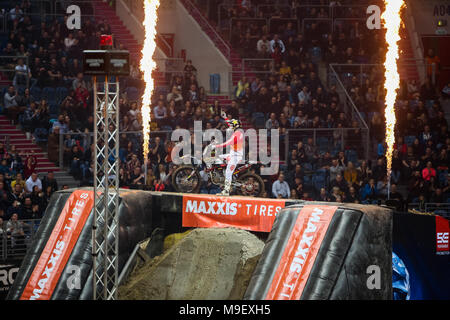 Krakau, Polen. 24. März, 2018. Diverse Nacht der Sprünge - Weltmeisterschaft im Freestyle Motocross (FMX). Credit: Filip Radwanski/Alamy Live News Credit: Filip Radwanski/Alamy leben Nachrichten Stockfoto