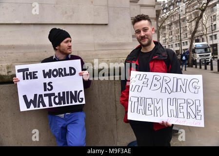London, England, UK, 25. März 2018. Australien & Freunden in London halten Sie ein Palm Sonntag Rallye für Flüchtlinge der Grausamkeit gegen Flüchtlinge auf Nauru eine Stockfoto