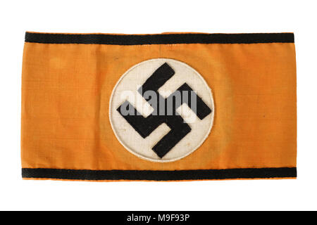 WW2 Deutsches Reich authentisches NS-Armbinde mit dem Hakenkreuz auf einen orangen Hintergrund Stockfoto
