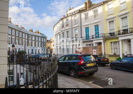 Bunte Häuser, Primrose Hill London Paddington Bear Film Location, Film trocken, der Heimat der Familie Braun, Chalcot Crescent london Primrose Hill Stockfoto