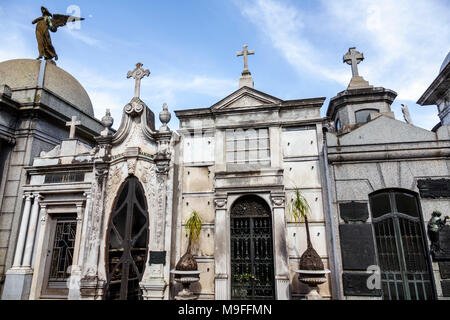 Buenos Aires Argentinien,Cementerio de la Recoleta Friedhof,historisch,Gräber Statuen,Mausoleen,Marmor,Hispanic,ARG171128218 Stockfoto