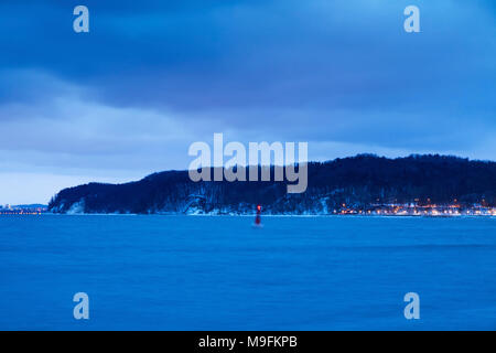 Cliff Orlowski in der Nacht. Gdynia, Pommern, Polen. Stockfoto