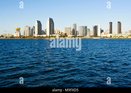 Skyline von Downtown San Diego Kalifornien in den späten Nachmittag. Stockfoto