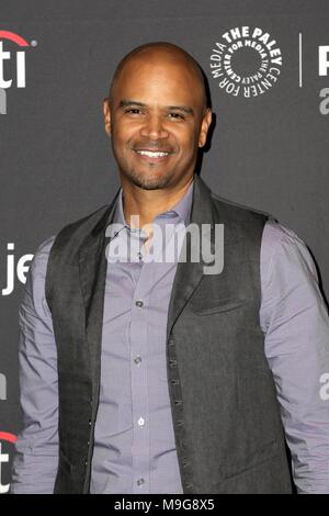 Los Angeles, CA, USA. 24 Mär, 2018. Dondre Whitfield in der Ankunftshalle für eigene Königin Zucker zum 35. Jahrestag PaleyFest LA 2018, Dolby Theatre, Los Angeles, CA 24. März 2018. Credit: Priscilla Grant/Everett Collection/Alamy leben Nachrichten Stockfoto