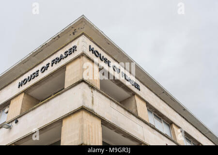 House of Fraser Plymouth, schließen. Metapher kämpfen, Einzelhändler, High Street, House of Fraser shop Verschlüsse, High Street Ausgaben fallen Stockfoto