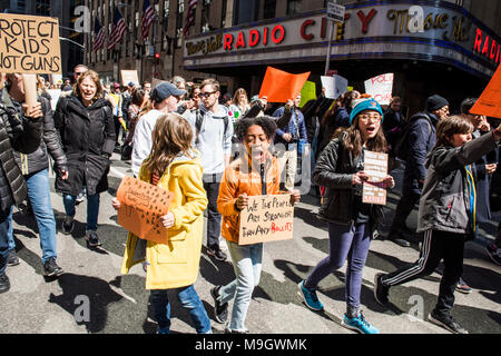New York City, NY, USA - 24. März 2018: März für unser Leben 2018 Stockfoto