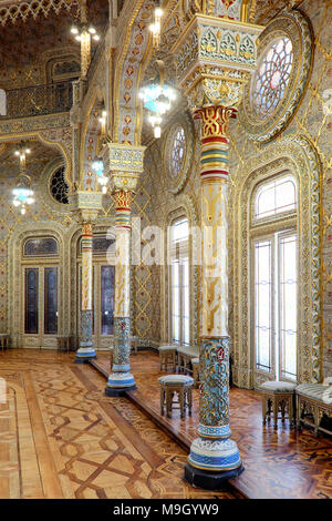 Spalten im arabischen Raum, Palacio da Bolsa/Börse Palace, Porto, Portugal Stockfoto