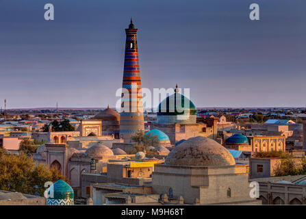 Die Skyline der Altstadt von Chiwa, Region Khorezm, Usbekistan Stockfoto