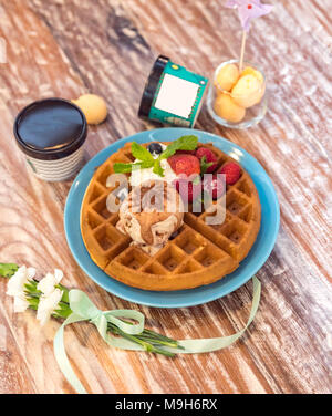 belgische Waffel mit Straberry und Gelato Ice cream Stockfoto