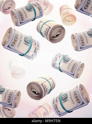 Fliegen Rollen von einem Hundert-euro-Scheine. Abstrakte Geld Hintergrund Stockfoto