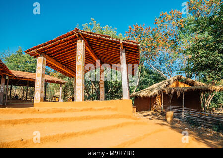 Indian Folk Village Shilpgram, traditionellen Haus in Udaipur, Indien Stockfoto