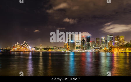 Sydney City Skyline bei Nacht Stockfoto