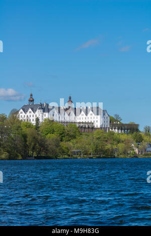 Plöner See und Plöner Schloss, 17. Jahrhundert, Land Stadt Plön, Schleswig-Holstein, Deutschland, Europa Stockfoto