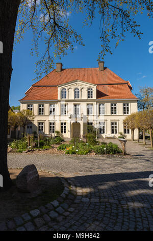 Die Alte Apotheke von Thecountry Stadt Plön, der Bezirk Museum heute, Plön, Schleswig-Holstein, Deutschland, Europa Stockfoto