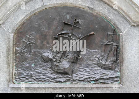 Details zu Statue von Ferdinand Magellan, berühmte Portugiesische Entdecker, in City Square, Punta Arenas, Chile Stockfoto