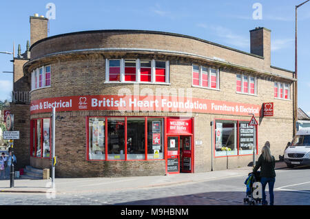 British Heart Foundation Möbel und elektrische Speicher in Dudley, West Midlands Stockfoto