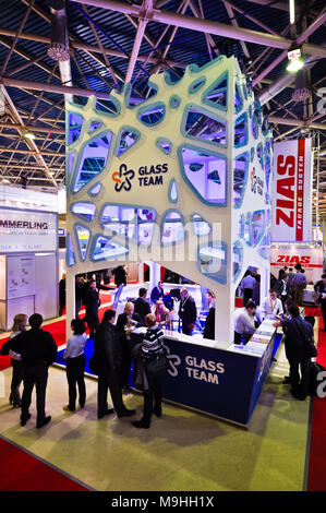 Glas Team stand auf der MosBuild Ausstellung 2012, April, 11 2012, Moskau, Russland Stockfoto