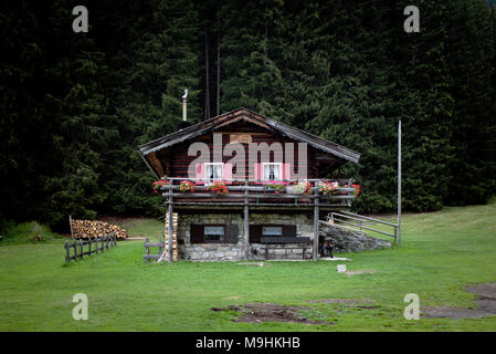 Dolomiten, Trentino Alto Adige, Italien: Hütte, "Baita" im Fassatal Stockfoto