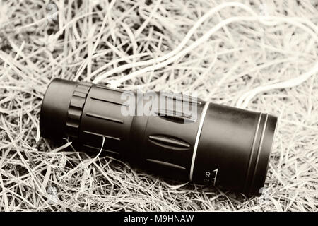 Wärmebildkamera auf Gras. Foto. Stockfoto