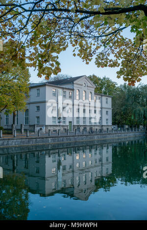 Alpines Museum auf Prater Insel, publicGround, München, Oberbayern, Bayern, Deutschland, Europa Stockfoto