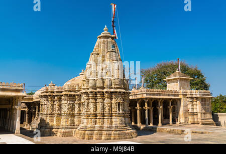 Sathis Deori Jain Tempel von chittor Fort. Rajasthan, Indien Stockfoto