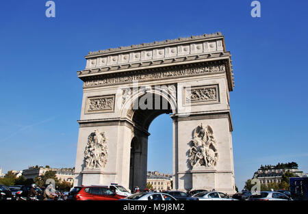 Der Arc de Triomphe de l'Étoile, Charles de Gaule Square, Paris, Frankreich Stockfoto