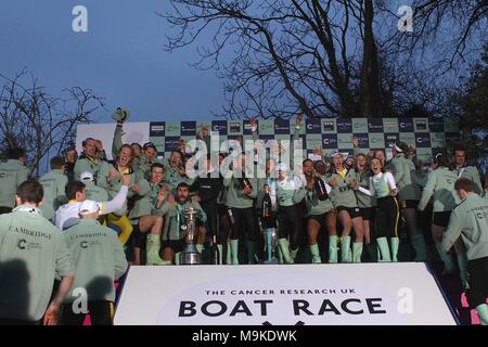 Boat Race der Krebs Forschung DE Stockfoto