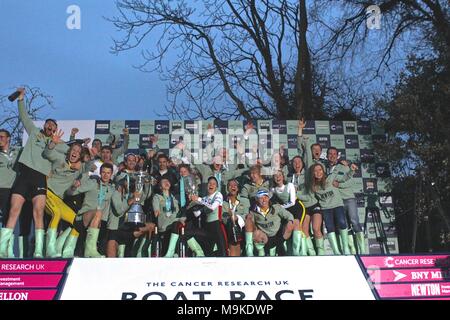 Boat Race der Krebs Forschung DE Stockfoto