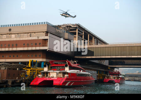 Hongkong, Macau, Hubschrauber und Ferry Terminal, Hongkong, China. Stockfoto