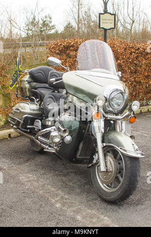 16. März 2018 die offenen Türen der Anya Hindmarch Store am Markt Kildare Village Shopping Outlet in der Grafschaft Kildare, Irland Stockfoto