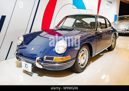Toronto, Kanada - 2018-02-19: Ein 1964 Porsche 911 2.0 Coupe auf der Porsche AG Ausstellung auf 2018 Canadian International AutoShow Stockfoto
