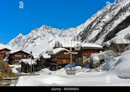 Verschneiten Walliser Stauseen, Blatten, Lötschental, Wallis, Schweiz Stockfoto