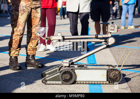 Schwere, multi-mission Roboter geeignet für Missionen wie Explosive Detection, Kampfmitteln. Stockfoto