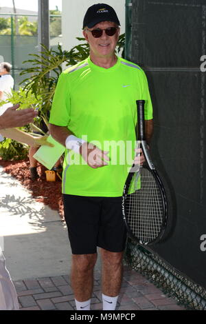 DELRAY Beach, FL - 27. Oktober: Alan Thicke am Chris Evert/Raymond James Pro-Celebrity Tennis Klassiker an der Delray Beach Tennis Center am 27. Oktober 2012 in Delray Beach, Florida. Personen: Alan Thicke Stockfoto