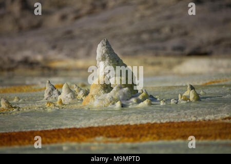 Schwefel Sedimente im thermischen Bereich von Dallol, Danakil-Senke, Äthiopien Stockfoto